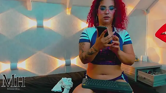 MizzHell online show from March 3, 2026, 4:08 am