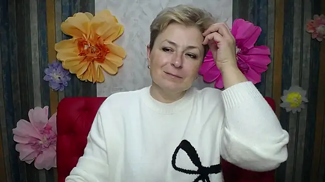 EmiliaGree online show from May 14, 2026, 4:59 pm