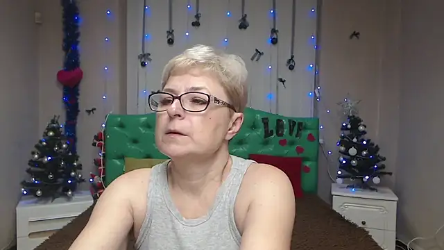 EmiliaGree online show from January 10, 2026, 6:03 pm