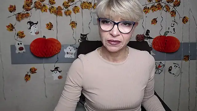 EllaBonito online show from October 23, 2025, 5:28 am