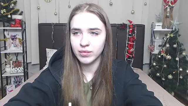 LauraHlot online show from January 8, 2026, 6:25 pm