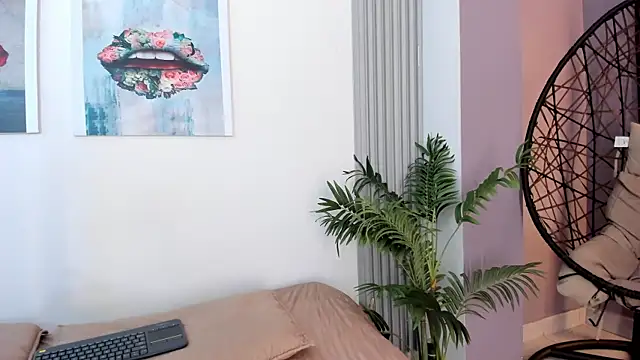 Sofia  rivera online show from February 12, 2025, 8:18 pm