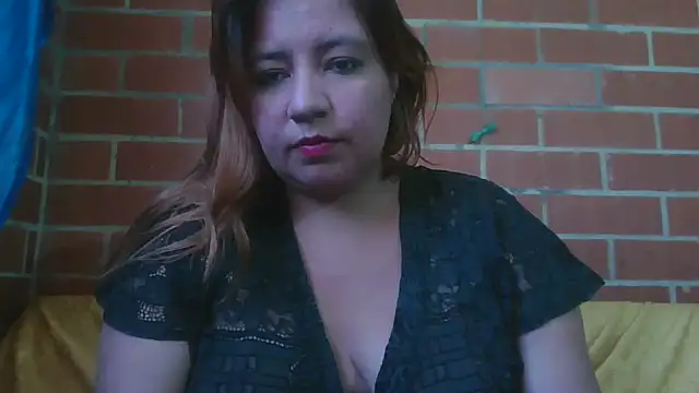 jones-scarlet online show from February 26, 2025, 2:38 pm