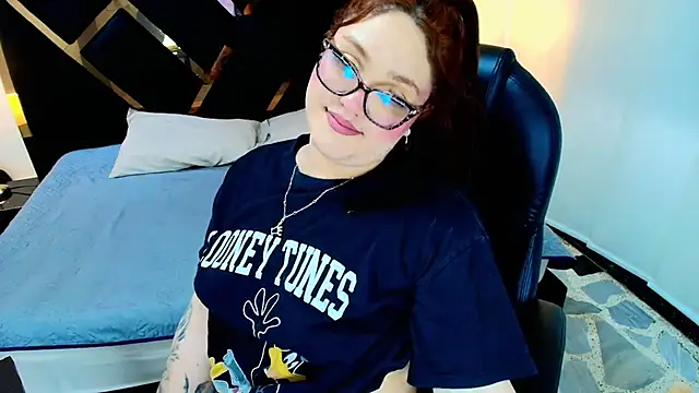 Camiila Osorio online show from June 6, 2026, 7:19 pm