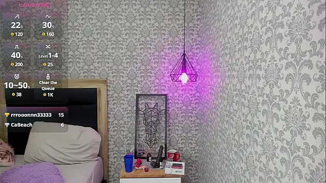 TATIGOLD2 online show from March 18, 2025, 3:33 pm