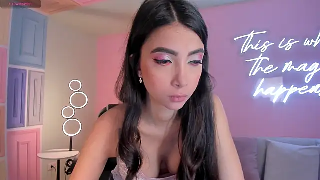 Snapshot of ValeriaVelvet chatting on February 9, 2026, 12:14 pm ValeriaVelvet online show from February 9, 2026, 12:14 pm