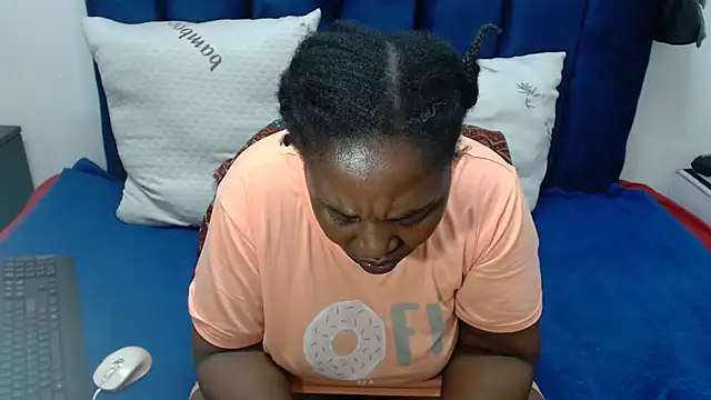 Thickchocolatex2 online show from March 10, 2026, 6:12 pm