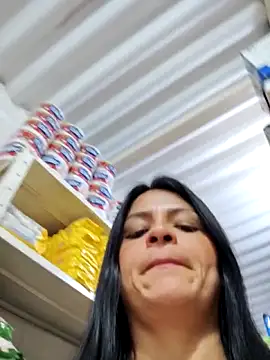 Linda Lars online show from April 26, 2026, 3:26 am