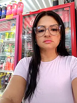 Linda Lars online show from October 21, 2025, 2:27 pm