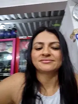 Linda Lars online show from May 2, 2026, 2:17 am