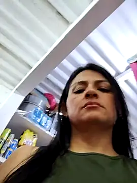 Linda Lars online show from April 23, 2026, 1:56 am