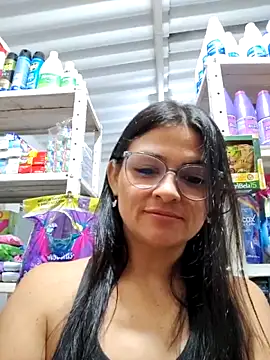 Linda Lars online show from December 3, 2025, 3:29 am