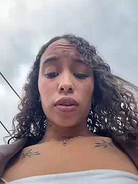 MarieLeon online show from January 31, 2026, 7:23 pm