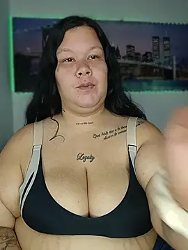 Snapshot of Goddexxxvane chatting on June 16, 2026, 12:38 pm Goddexxxvane online show from June 16, 2026, 12:38 pm