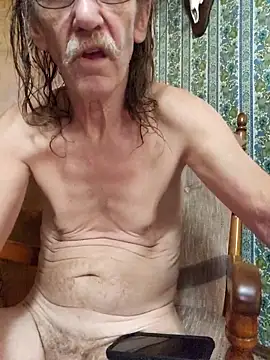 coolbrease10 online show from September 23, 2025, 8:05 pm