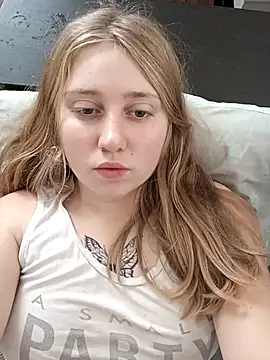 AnastasiaSky19 online show from November 2, 2025, 6:40 am