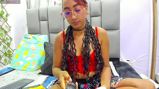 MurphyAngelina online show from October 10, 2025, 4:46 am