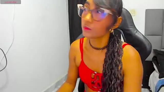 MurphyAngelina online show from July 9, 2026, 3:07 am