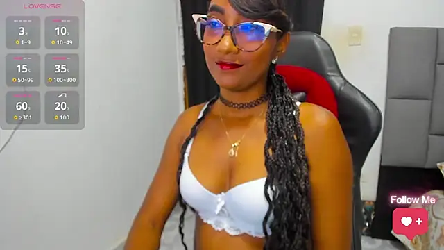 MurphyAngelina online show from August 7, 2026, 3:12 am