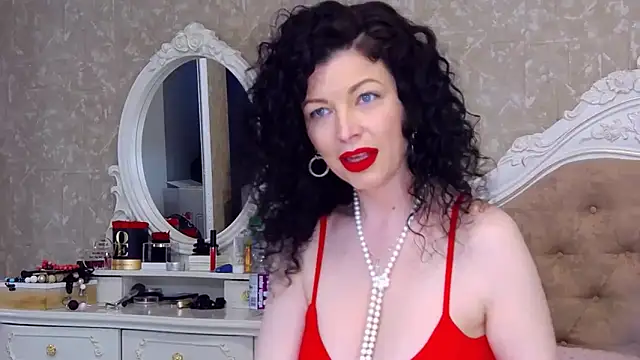 NataliaRed online show from May 12, 2026, 5:15 am