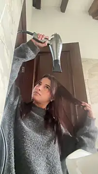 Snapshot of Arilw chatting on March 19, 2026, 2:06 pm Arilw online show from March 19, 2026, 2:06 pm