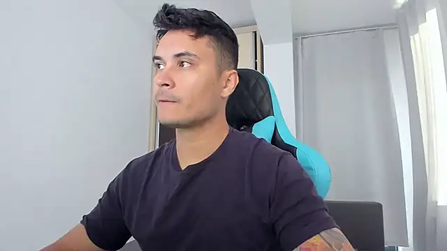 MatMalonne online show from September 16, 2025, 4:46 am