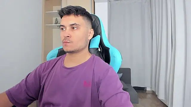 MatMalonne online show from October 1, 2025, 5:17 pm