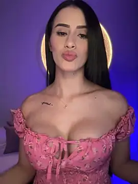 SarahhSmitth1 online show from September 20, 2025, 11:32 pm