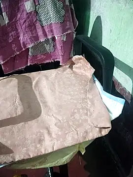 Ralisha Rani online show from November 27, 2025, 2:12 am