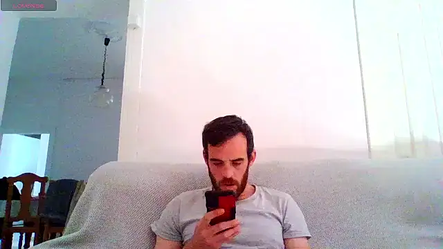 Snapshot of _NakedChef_ chatting on October 22, 2025, 10:58 am NakedChef online show from October 22, 2025, 10:58 am