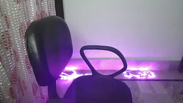 Snapshot of N-Natasha chatting on March 15, 2026, 5:20 pm N-Natasha online show from March 15, 2026, 5:20 pm