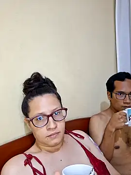 Snapshot of couple_orgasm chatting on June 17, 2026, 2:00 am couple orgasm online show from June 17, 2026, 2:00 am