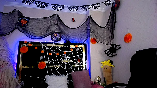 Bunny O online show from October 18, 2025, 10:01 pm