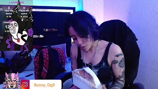 Bunny O online show from June 11, 2026, 2:11 am