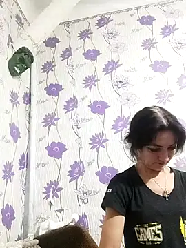 SweetLeila40 online show from February 26, 2025, 9:20 pm