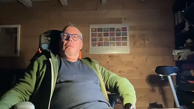 lelohop online show from February 5, 2026, 7:15 am