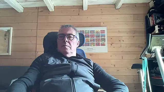 lelohop online show from March 5, 2026, 12:35 pm