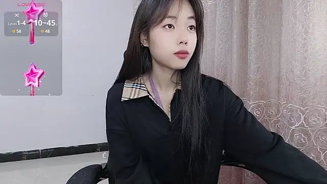 Lvy--v online show from January 25, 2025, 10:28 pm