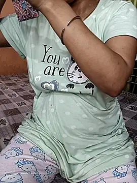 MUMTAJ-1 online show from October 4, 2025, 3:46 pm