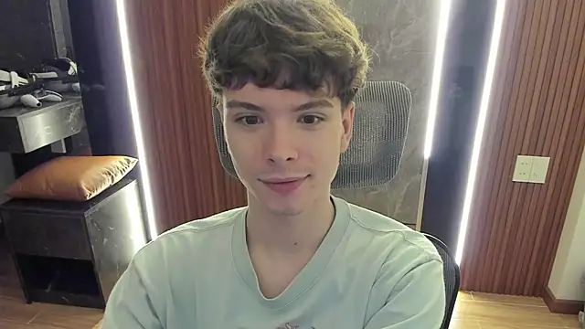 calvin love you online show from June 30, 2026, 2:17 pm