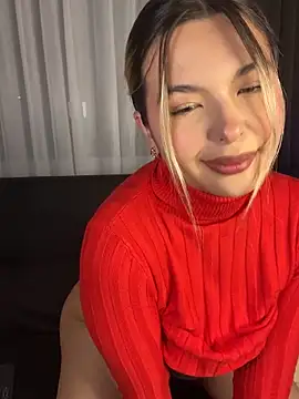 Odett  online show from April 5, 2026, 1:12 am