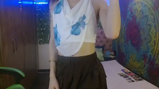 BurningVenus12 online show from June 21, 2026, 8:25 pm
