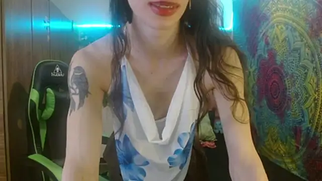 BurningVenus12 online show from June 28, 2026, 12:33 pm
