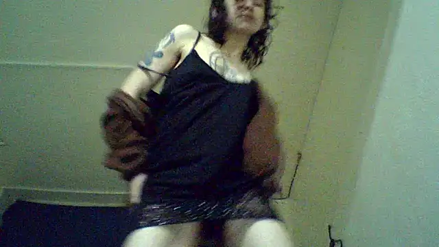 Snapshot of CELEna098rs707 chatting on February 20, 2026, 12:51 am CELEna098rs707 online show from February 20, 2026, 12:51 am