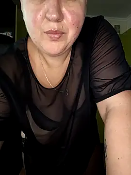 Annet1912 online show from November 10, 2025, 8:30 am