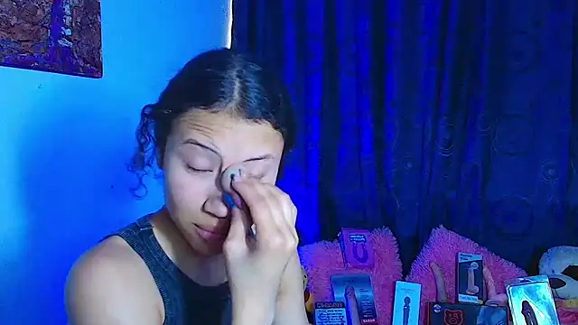 avans 15 online show from March 17, 2025, 7:48 pm