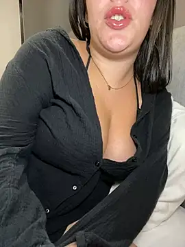 lilylush24 online show from March 11, 2025, 9:34 am