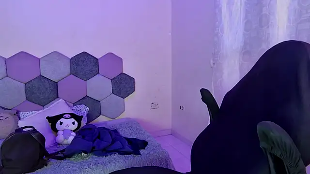 Horny tgn online show from January 9, 2026, 6:15 pm