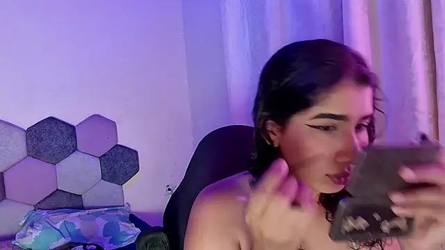 Horny tgn online show from July 17, 2026, 5:54 pm