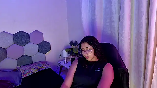 Horny tgn online show from July 16, 2026, 5:54 pm